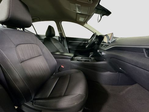 Used 2022 Nissan Altima 2.5 SV FWD image 29