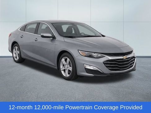 Used 2024 Chevrolet Malibu LT FWD image 2