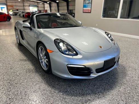 Used 2015 Porsche Boxster S image 12