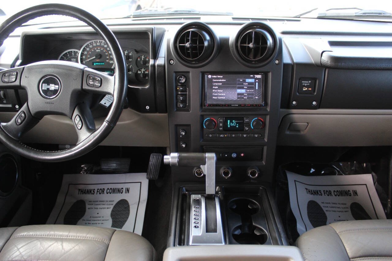 Used 2005 HUMMER H2 w/ Preferred Equipment Group AWD/4WD image 18
