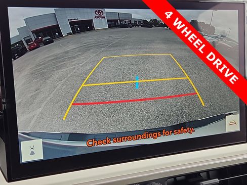 Used 2024 Toyota Tacoma TRD Off-Road AWD/4WD image 18