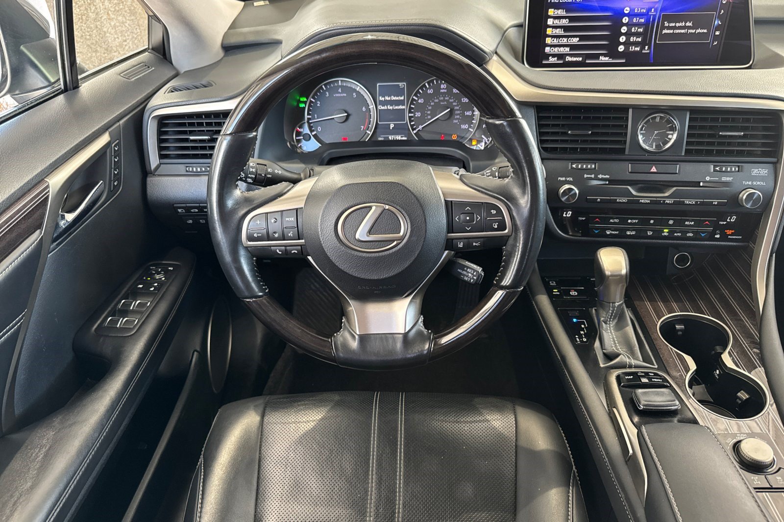 Used 2019 Lexus RX 350L Luxury w/ Accessory Package AWD/4WD image 18
