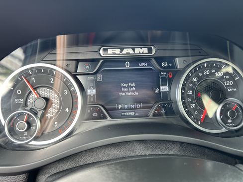 Used 2025 RAM 3500 Big Horn AWD/4WD image 14