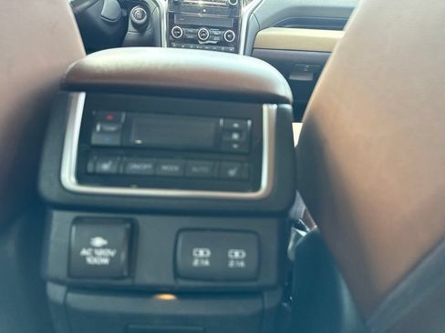 Used 2019 Subaru Ascent Touring w/ Popular Package #2 AWD/4WD image 22