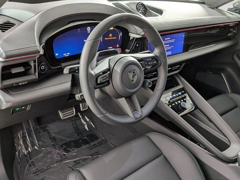 New 2026 Porsche Macan Turbo Electric AWD/4WD image 4
