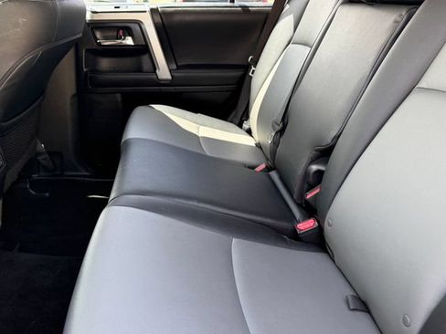 Used 2023 Toyota 4Runner SR5 Premium w/ Moonroof Package RWD image 30