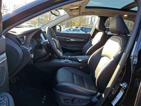 Certified 2022 INFINITI QX50 Luxe image 13