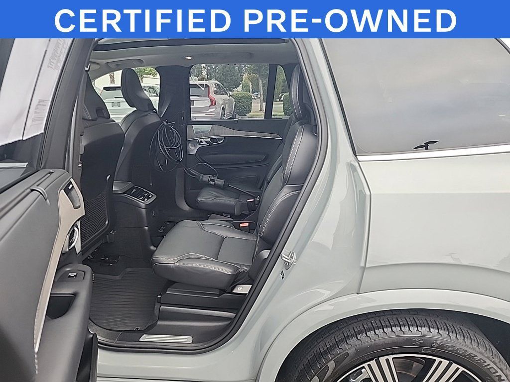Used 2024 Volvo XC90 T8 Ultimate w/ Lounge Package AWD/4WD image 13