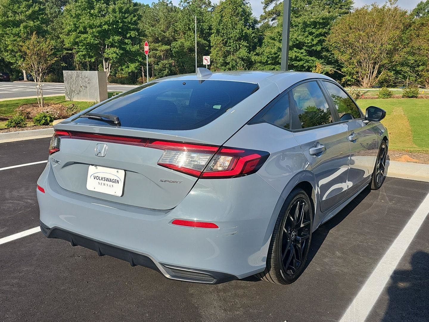 Used 2023 Honda Civic Sport image 6