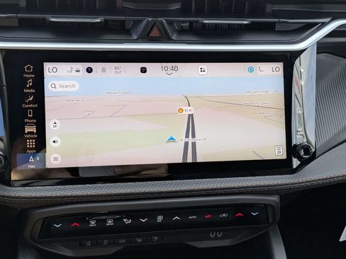 New 2026 Jeep Cherokee Overland w/ Advanced Pro Tech Group AWD/4WD image 30