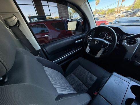 Used 2017 Toyota Tundra SR5 AWD/4WD image 46