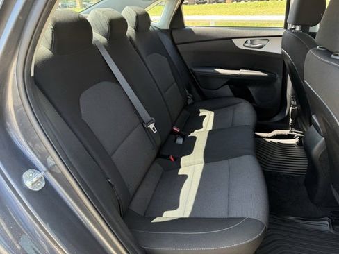 Used 2022 Kia Forte LXS image 25
