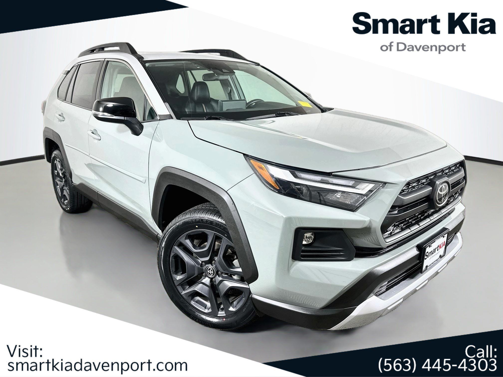 Used 2022 Toyota RAV4 Adventure w/ Convenience Package AWD/4WD image 1