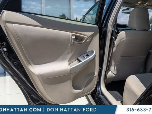 Used 2013 Toyota Prius Three FWD image 20