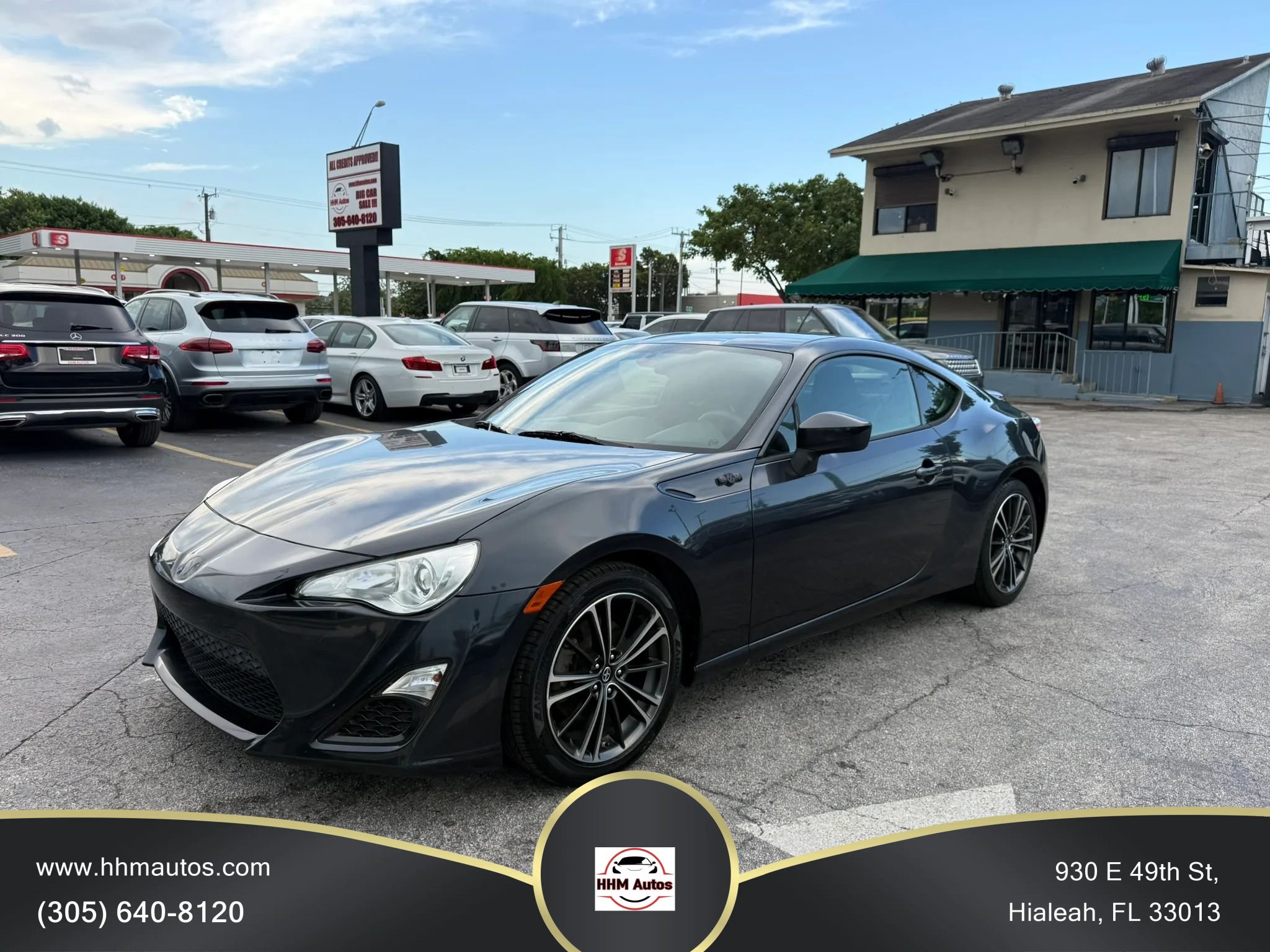 Used 2014 Scion FR-S RWD image 1