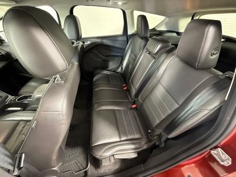 Used 2015 Ford Escape Titanium w/ Equipment Group 301A FWD image 24