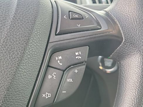 Used 2018 Ford Edge SE AWD/4WD image 12