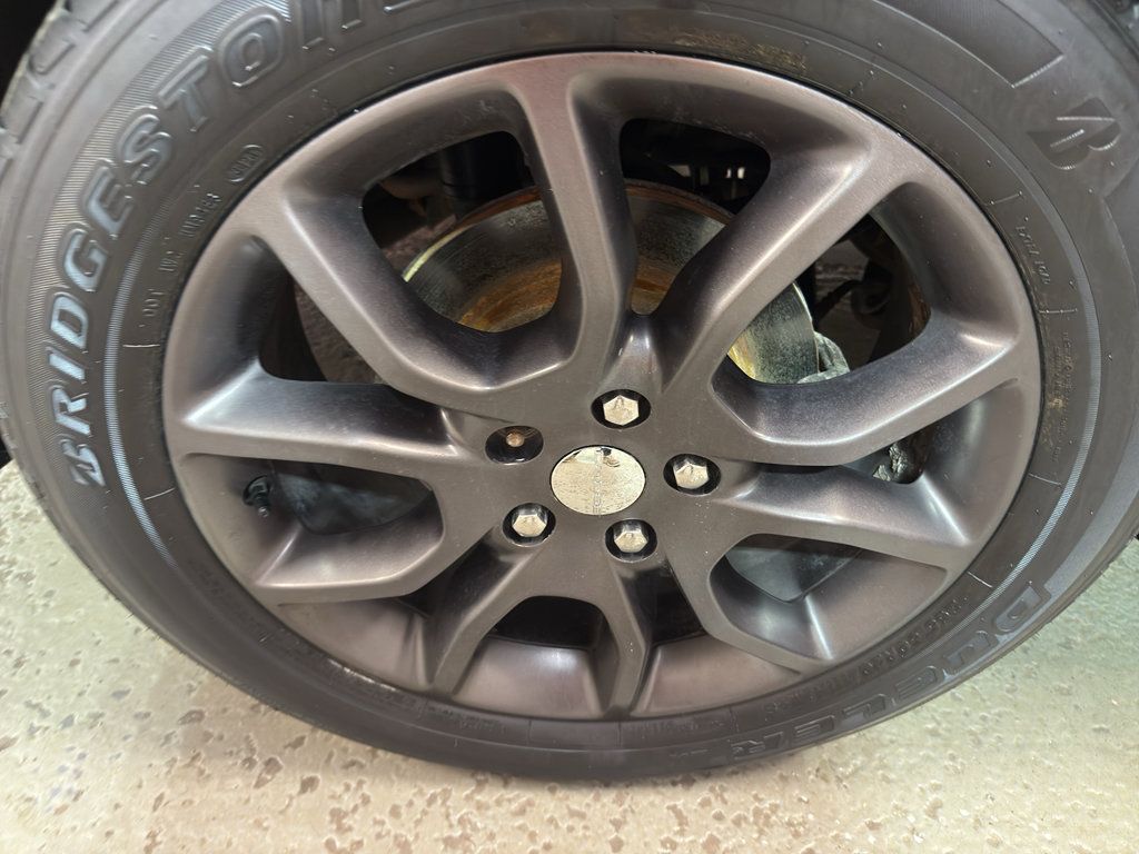 Used 2018 Dodge Durango R/T AWD/4WD image 34