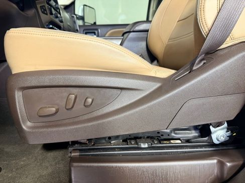 Used 2017 GMC Sierra 3500 Denali w/ Duramax Plus Package image 22