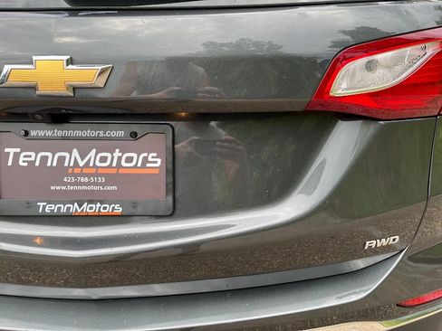 Used 2018 Chevrolet Equinox LS AWD/4WD image 45