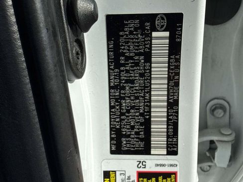 Used 2020 Toyota Camry XLE w/ Carpet Mat Package FWD image 27
