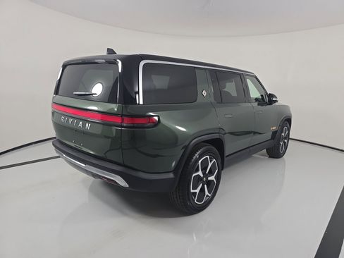 Used 2024 Rivian R1S Adventure AWD/4WD image 5