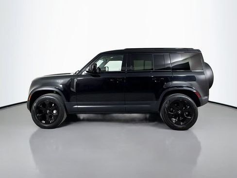 Certified 2024 Land Rover Defender 110 S AWD/4WD image 8