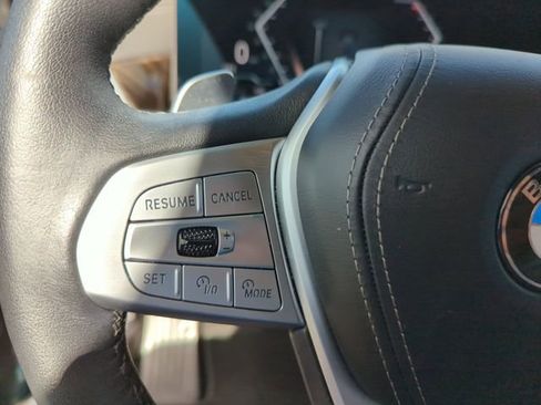 Certified 2023 BMW X7 xDrive40i w/ Executive Package image 33