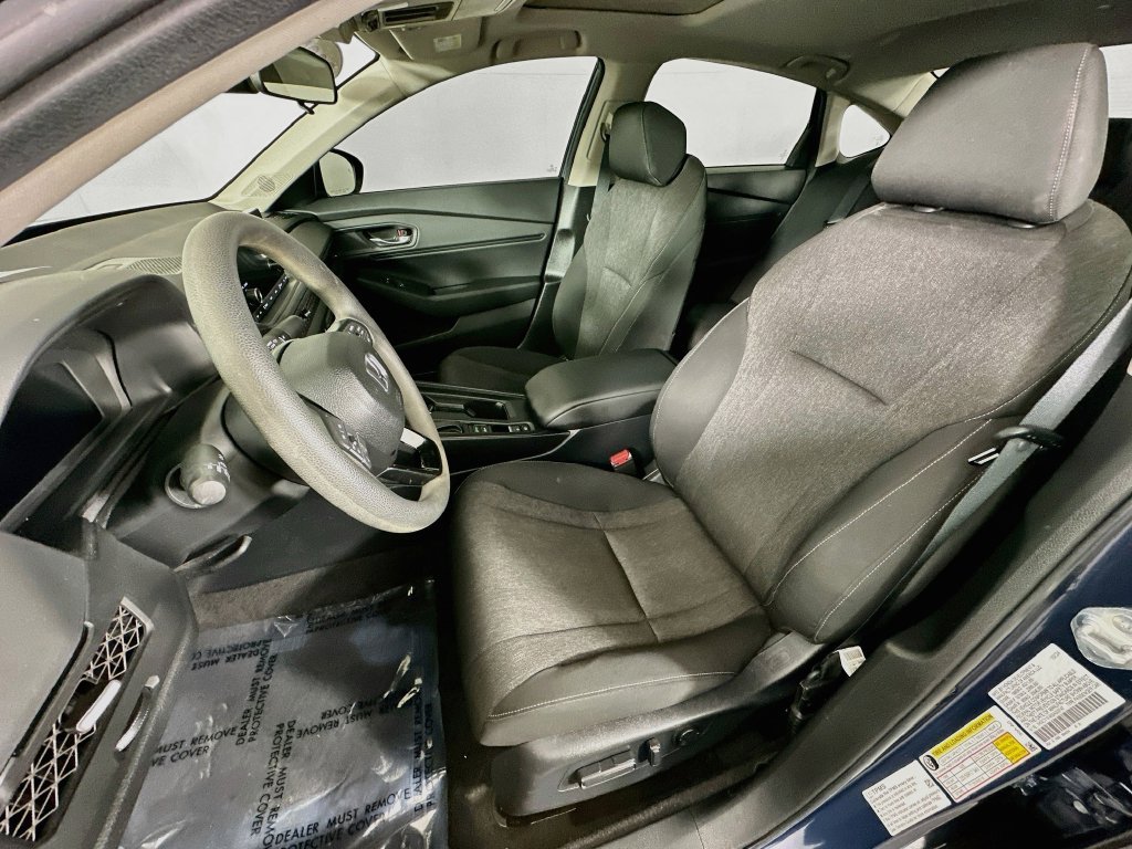 Used 2025 Honda Accord SE image 27