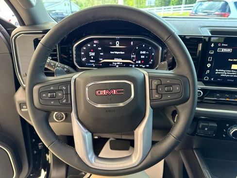 Used 2026 GMC Sierra 1500 SLT w/ SLT Premium Plus Package AWD/4WD image 17
