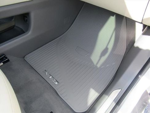 New 2026 Cadillac XT5 Premium Luxury w/ Driver Assist Package image 11