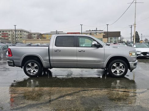 Used 2019 RAM 1500 Laramie image 9