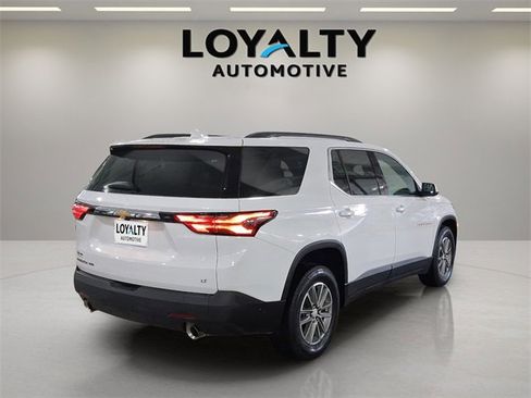 Used 2023 Chevrolet Traverse LT w/ LPO, Floor Liner Package image 5