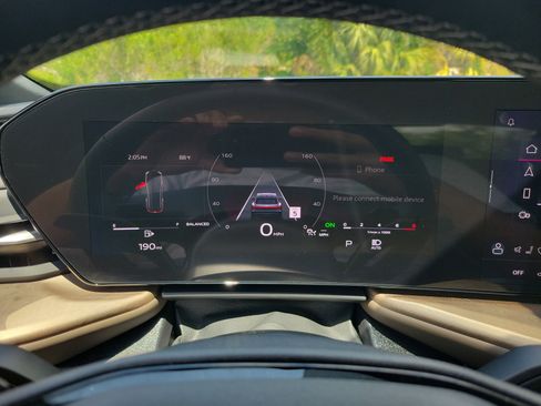 Certified 2025 Audi Q5 Prestige AWD/4WD image 28