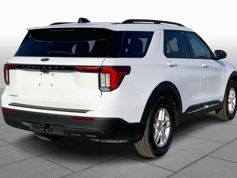 Certified 2025 Ford Explorer Active image 13