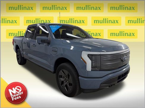 Used 2023 Ford F150 Lightning Lariat w/ Equipment Group 511A High AWD/4WD image 1