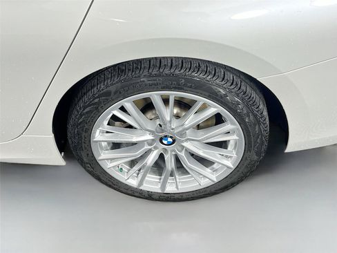 Used 2023 BMW 330i xDrive Sedan w/ Parking Assistance Package AWD/4WD image 31