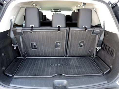 Used 2022 Nissan Pathfinder SV w/ Cargo Package FWD image 17