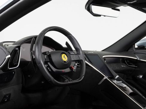 Certified 2024 Ferrari Roma Spider image 4