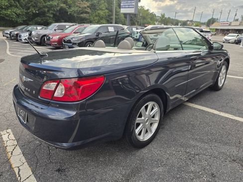 Used 2008 Chrysler Sebring Touring w/ Special Touring Group FWD image 6