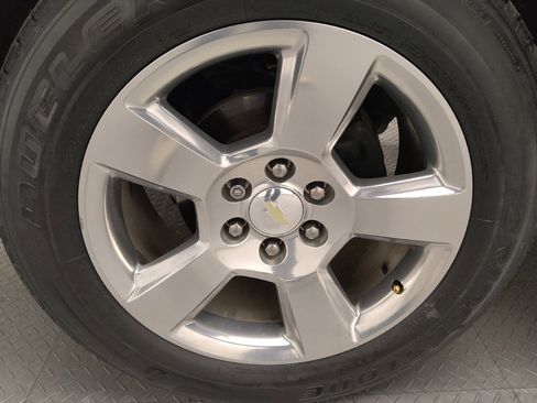 Used 2018 Chevrolet Silverado 1500 LT w/ Texas Edition image 31