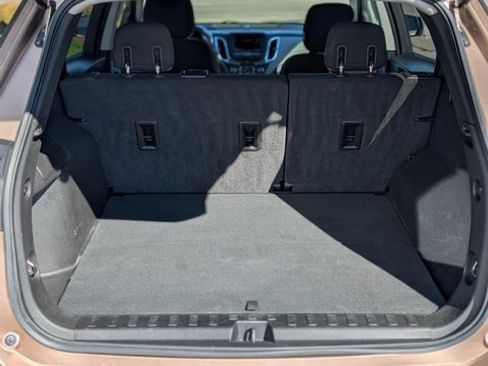 Used 2019 Chevrolet Equinox LT image 8