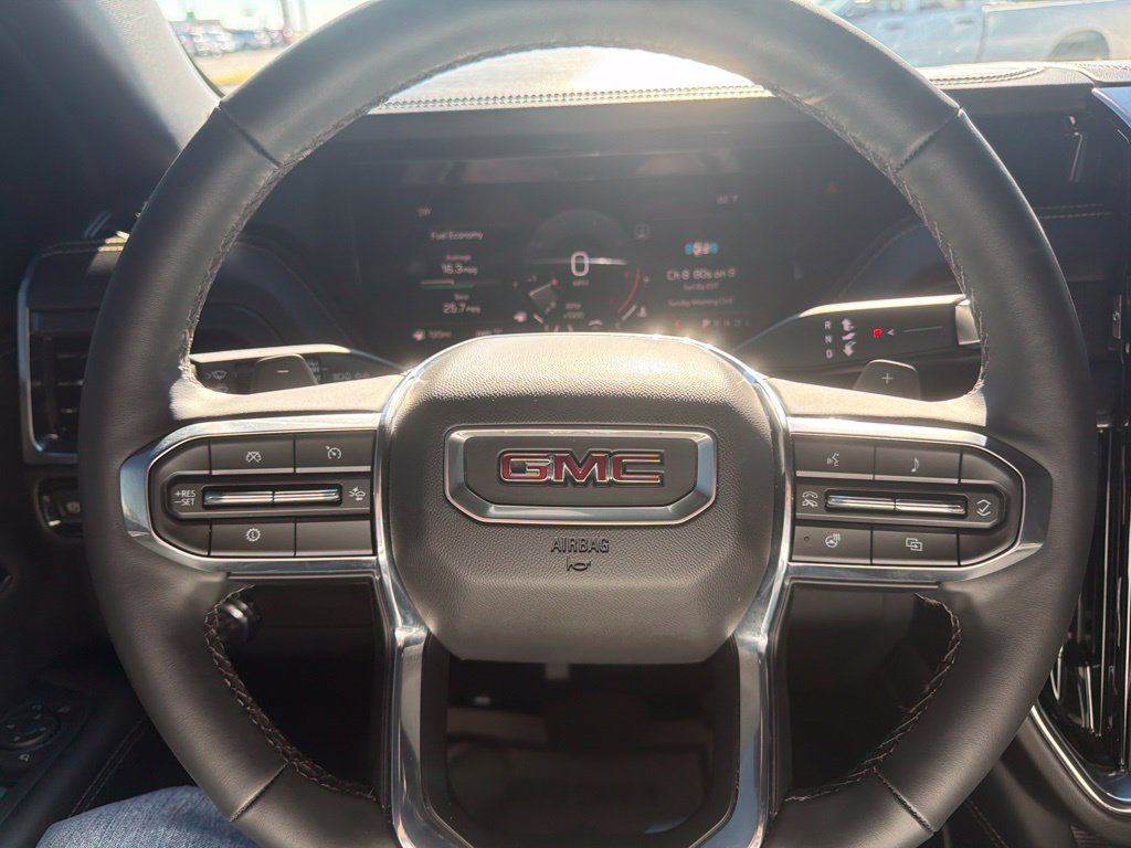 Used 2026 GMC Yukon Elevation AWD/4WD image 13