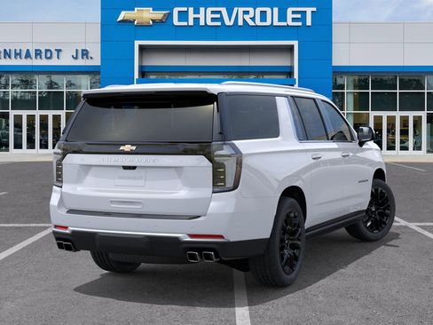 New 2026 Chevrolet Suburban High Country image 6
