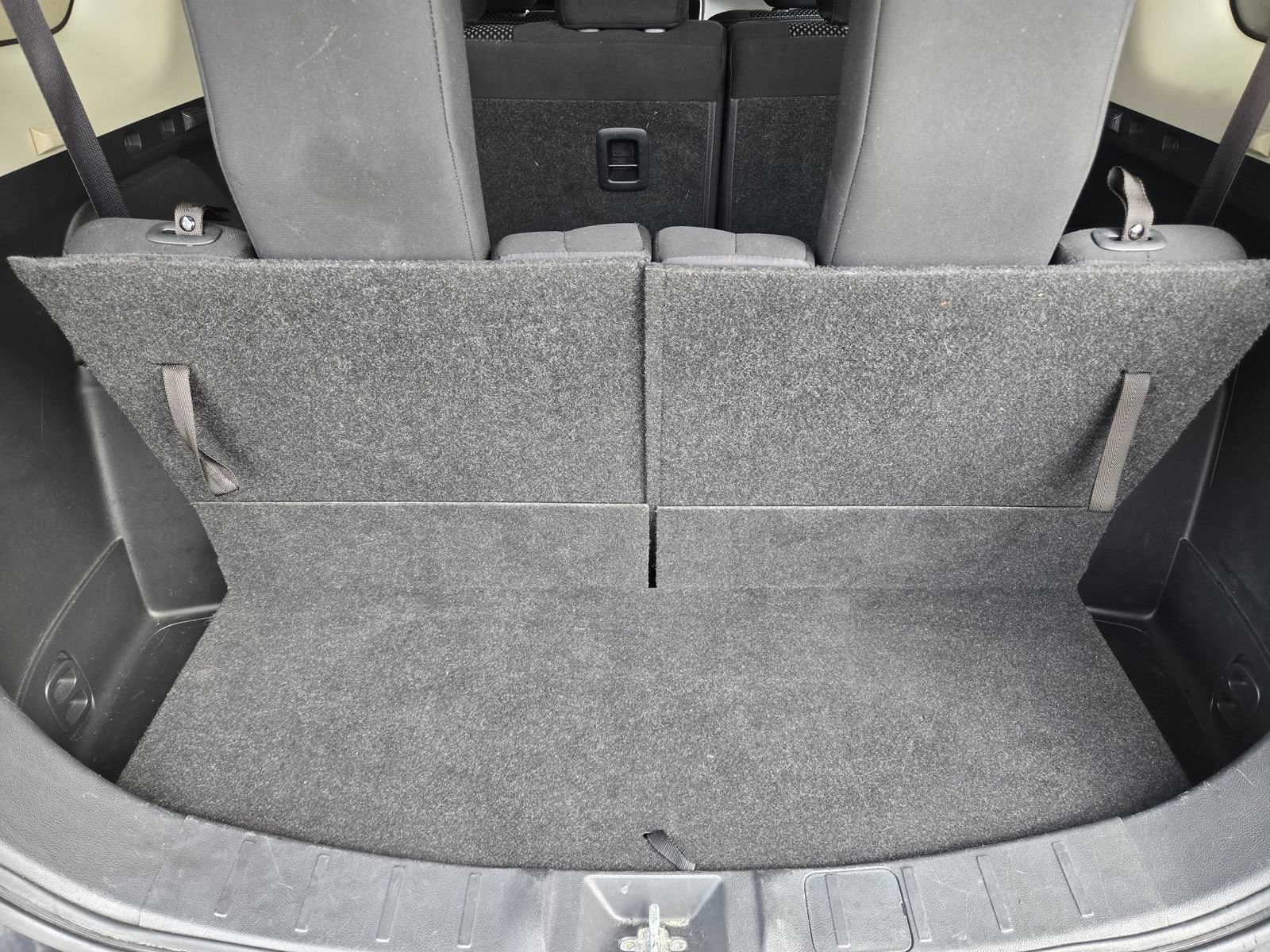 Used 2017 Mitsubishi Outlander SE FWD image 34