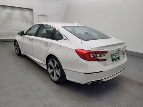 Used 2018 Honda Accord Touring image 5