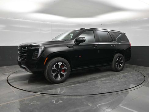 New 2026 GMC Yukon AT4 w/ AT4 Premium Plus Package AWD/4WD image 4