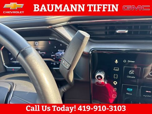 Used 2025 GMC Sierra 2500 Denali Ultimate AWD/4WD image 15