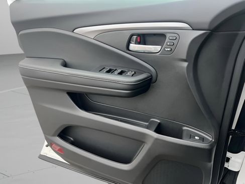 New 2026 Honda Ridgeline RTL image 22