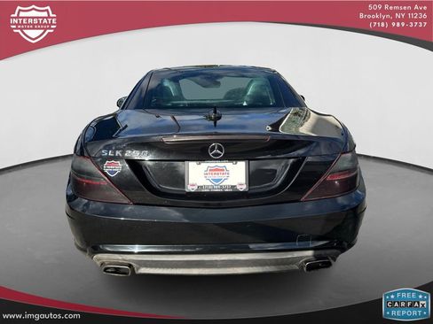 Used 2013 Mercedes-Benz SLK 250 image 6